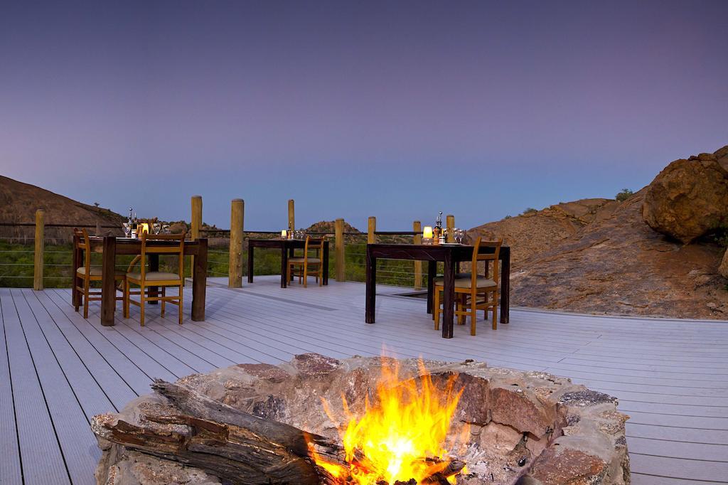 Erongo Wilderness Lodge Omaruru Eksteriør bilde