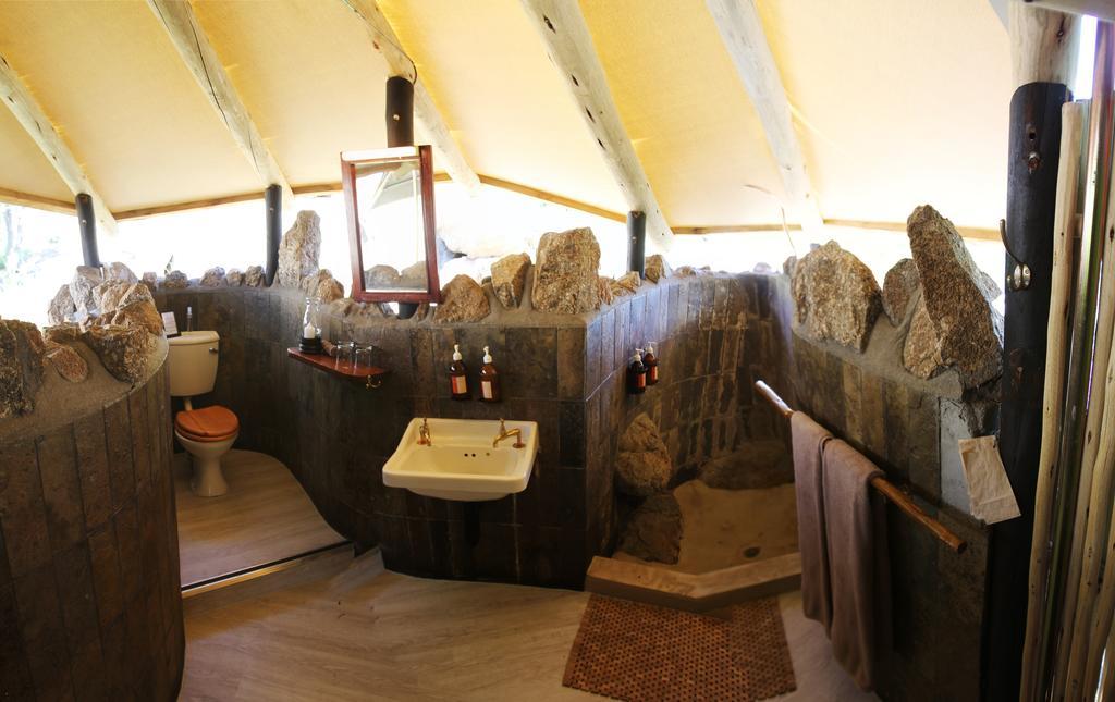 Erongo Wilderness Lodge Omaruru Eksteriør bilde