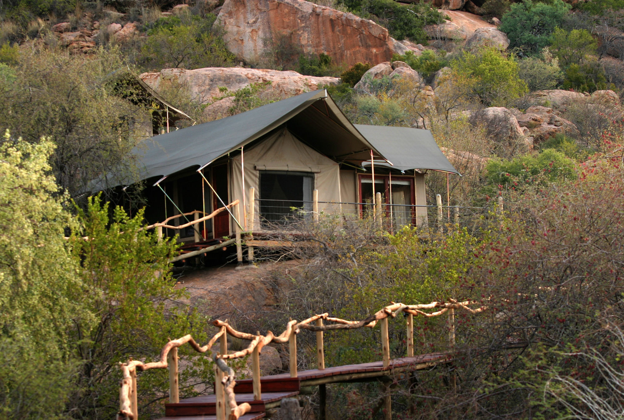 Erongo Wilderness Lodge Omaruru Eksteriør bilde